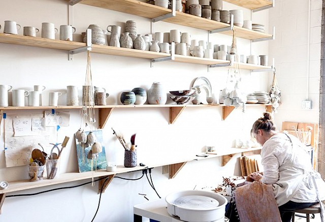 bath-katzs-peaceful-ceramics-studio